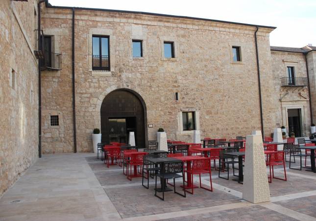 Las mejores habitaciones en Castilla Termal Balneario Monasterio de Valbuena. La mayor comodidad con los mejores precios de Valladolid